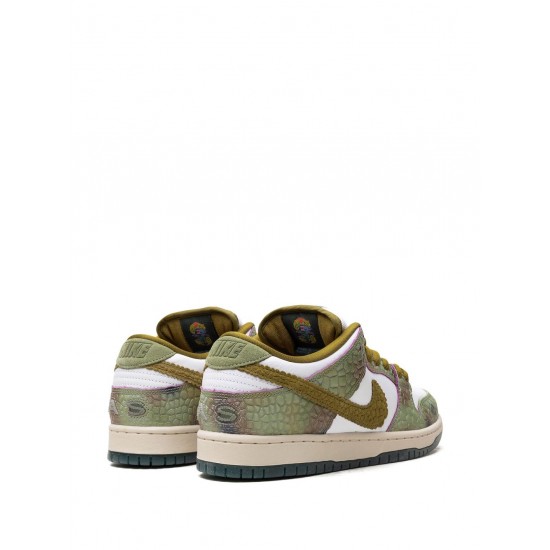 x Alexis Sablone SB Dunk Low Pro "Chameleon" sneakers
