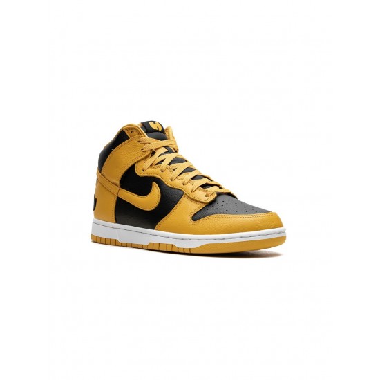 x Wu-Tang Dunk High sneakers