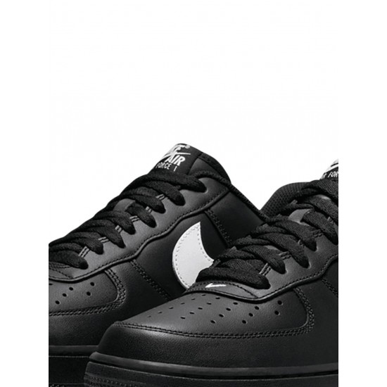 Air Force 1 "Black/White" sneakers