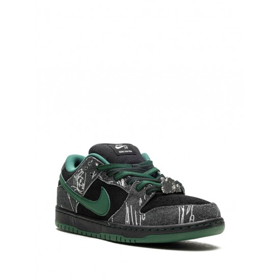 SB Dunk Low "There Skateboards" sneakers