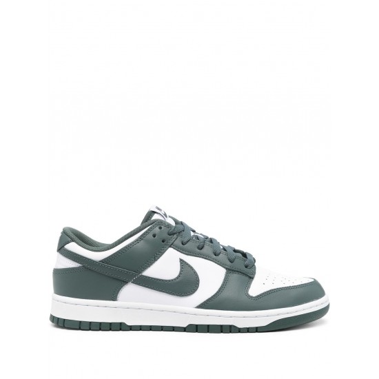 Dunk Low Retro sneakers