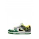 Dunk Low "What the Duck Away University of Oregon PE" sneakers