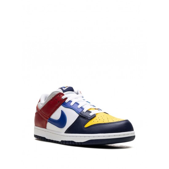 Dunk Low "What The" sneakers