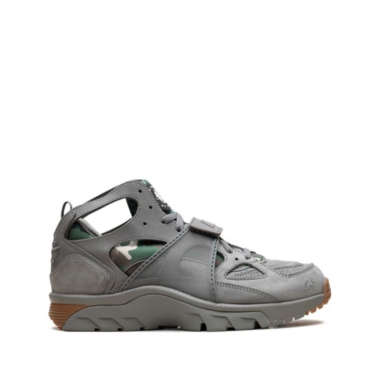 x Corteiz Air Trainer Huarache "Gully Grey" sneakers