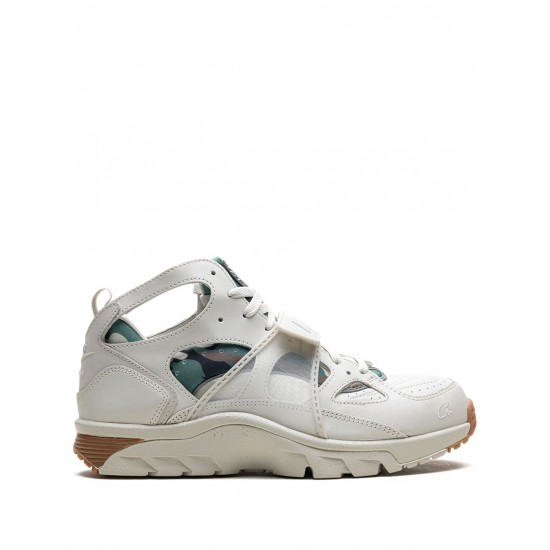 x Corteiz Air Trainer Huarache sneakers