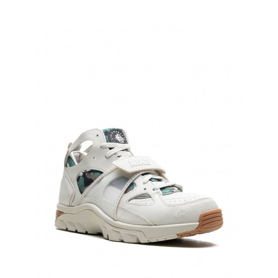 x Corteiz Air Trainer Huarache sneakers