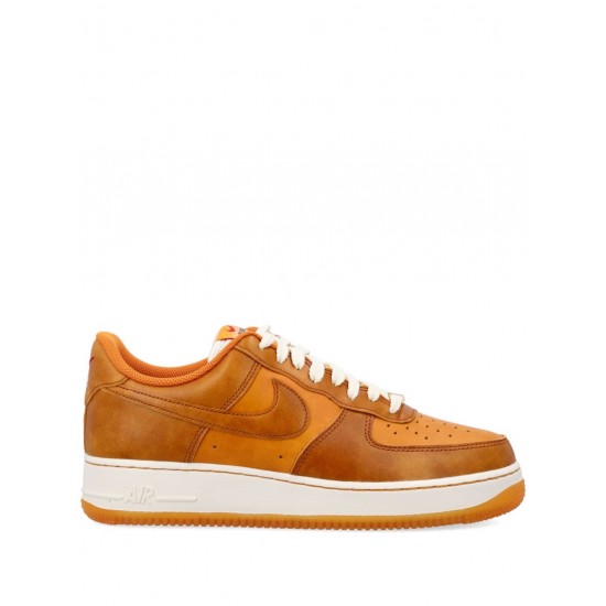 Air Force 1 '07 LV8 sneakers