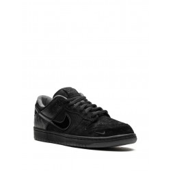 x Division Street Dunk Low What The Duck Alternate sneakers