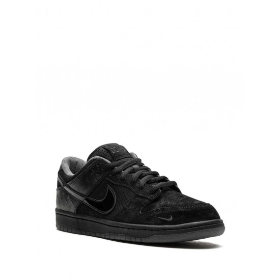 x Division Street Dunk Low What The Duck Alternate sneakers