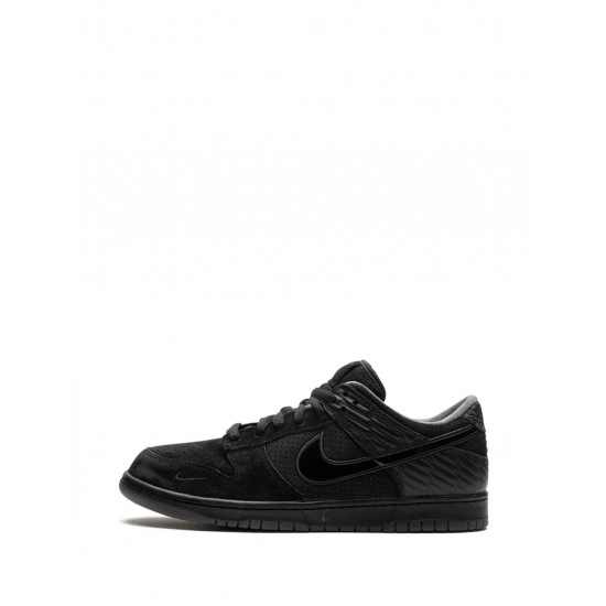 x Division Street Dunk Low What The Duck Alternate sneakers