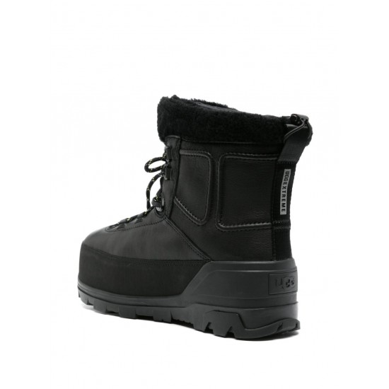 UGG Shasta Gore-Tex ankle boot