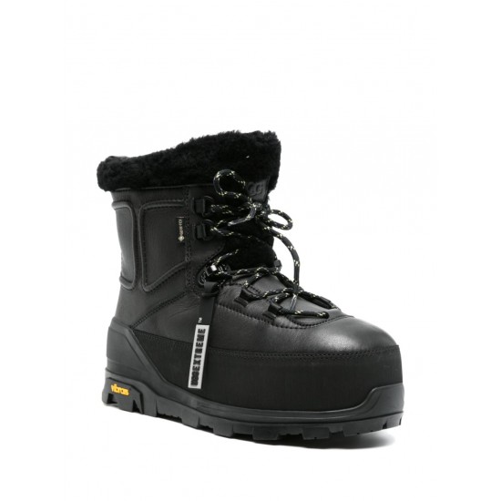 UGG Shasta Gore-Tex ankle boot
