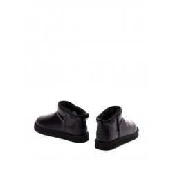 UGG Classic Ultra Mini boots