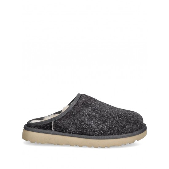 UGG Classic Shaggy slippers