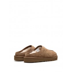 UGG Marcman slippers 